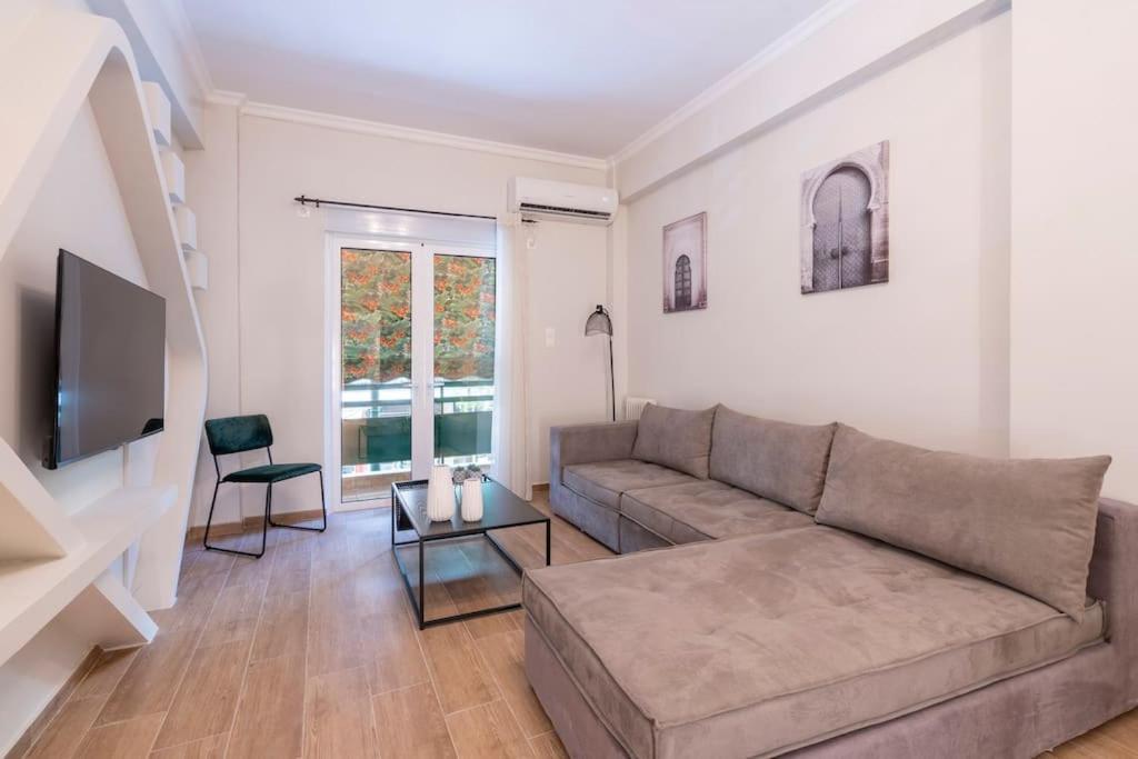 Classy 2-bedroom Urban Апартаменты Афины
